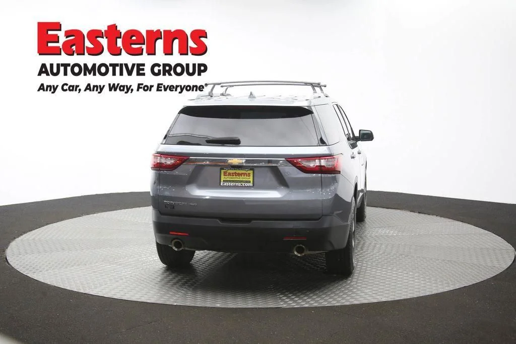 Used 2018 Gray Chevrolet 3LT image 43