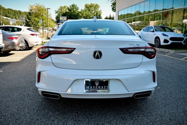 Used 2023 WHITE Acura w/Technology Package image 6