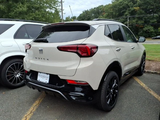 2026 Buick Encore GX Sport Touring - Photo 7