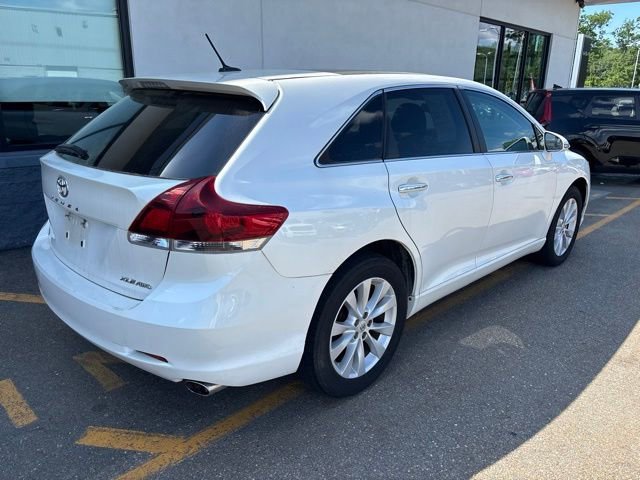 Used 2014 Blizzard Pearl Toyota XLE image 5
