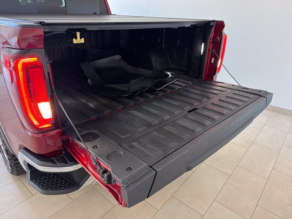 Used 2020 Red Quartz Tintcoat GMC SLT image 35