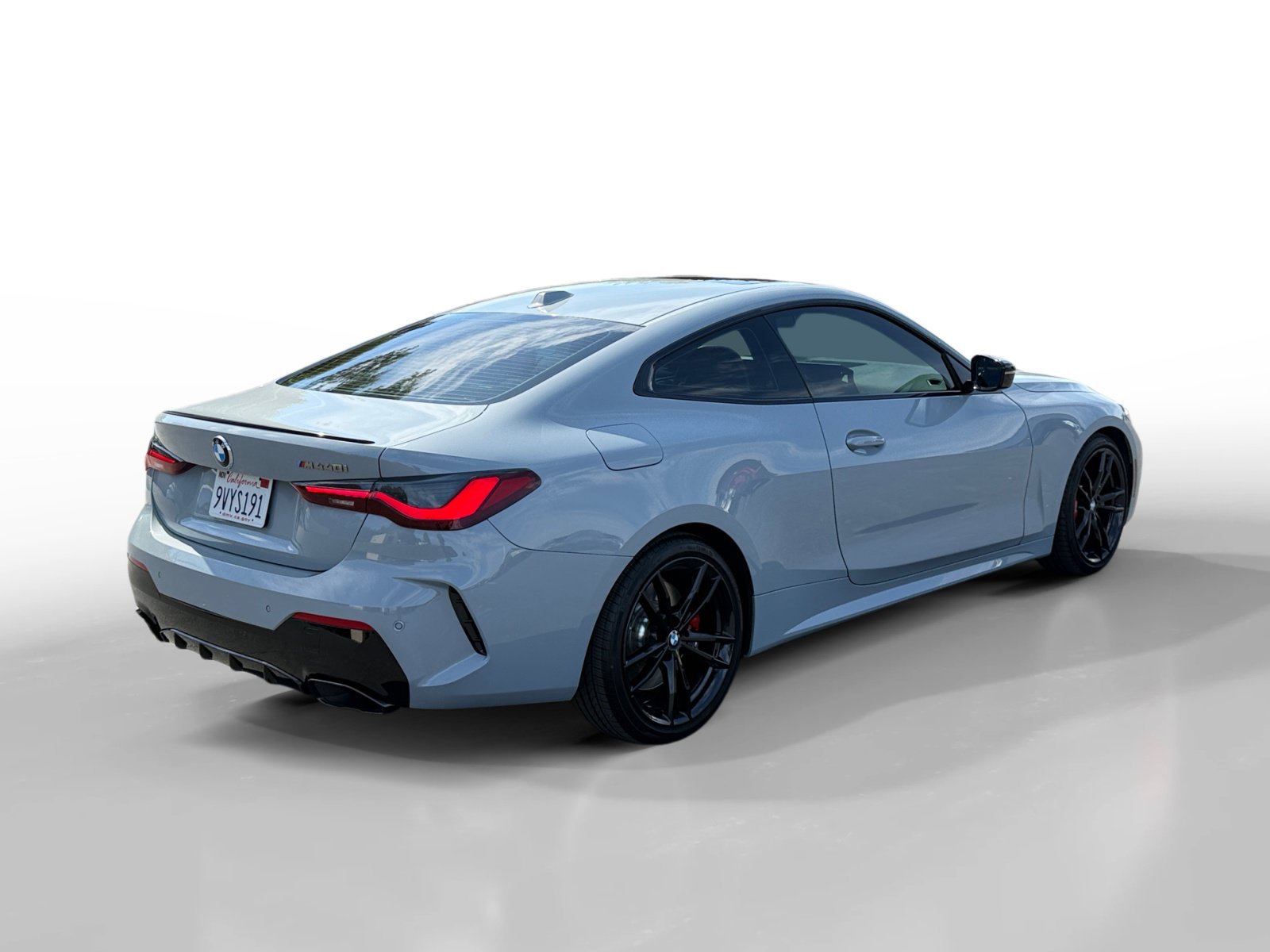 Used 2024 Gray Metallic BMW M440i image 5
