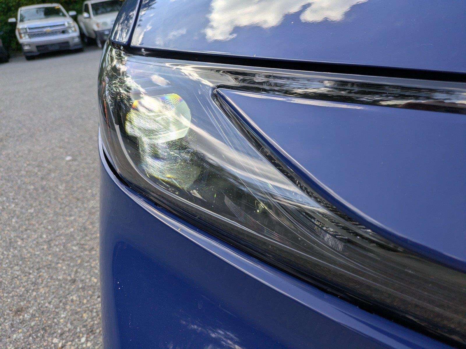 Used 2025  Toyota SE image 10