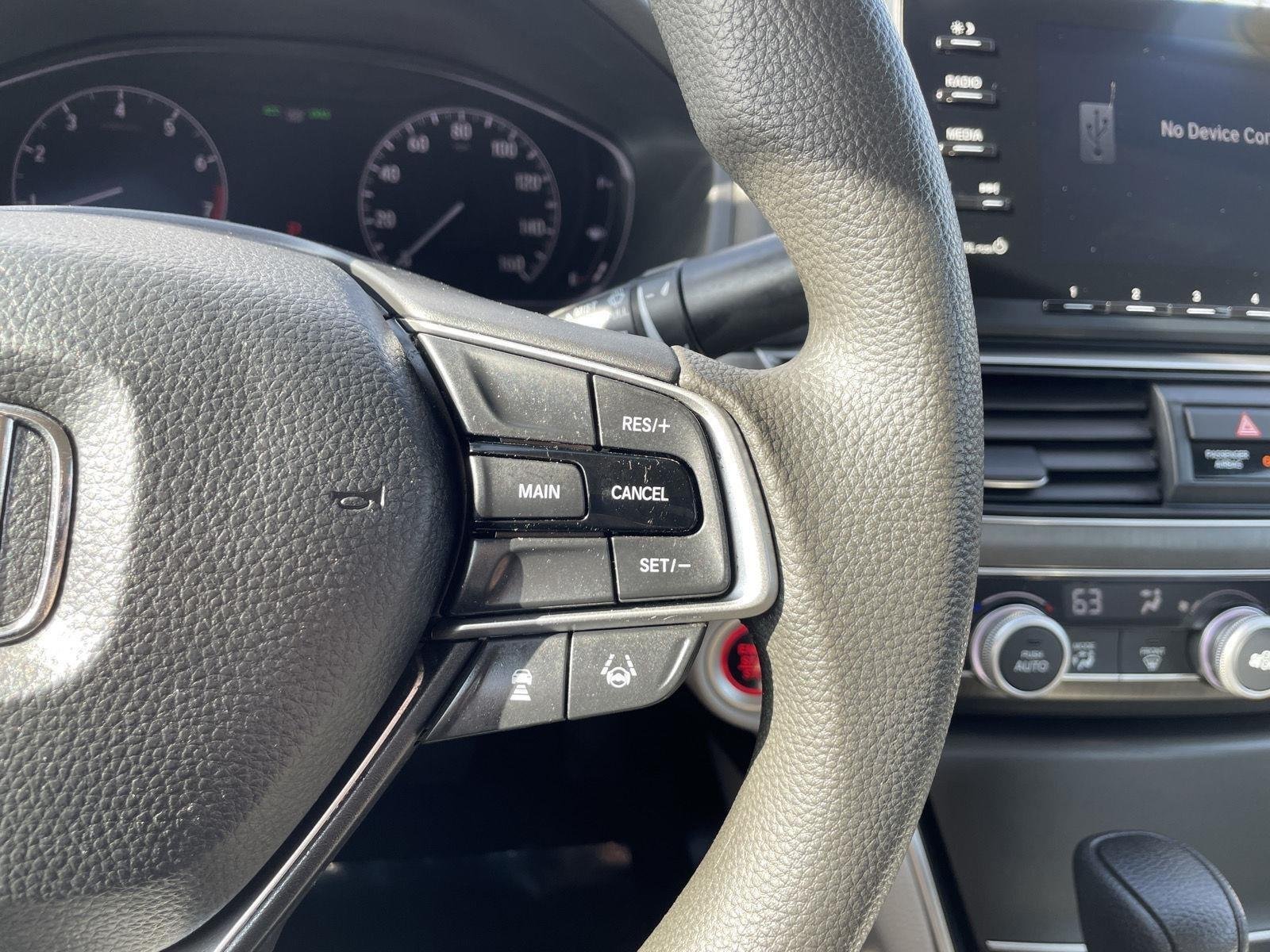Used 2019 Champagne Frost Pearl Honda LX 1.5T image 14
