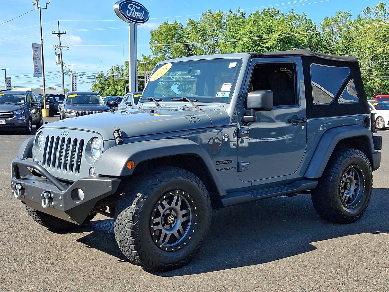 Used 2015 Anvil Clearcoat Jeep Sport image 3