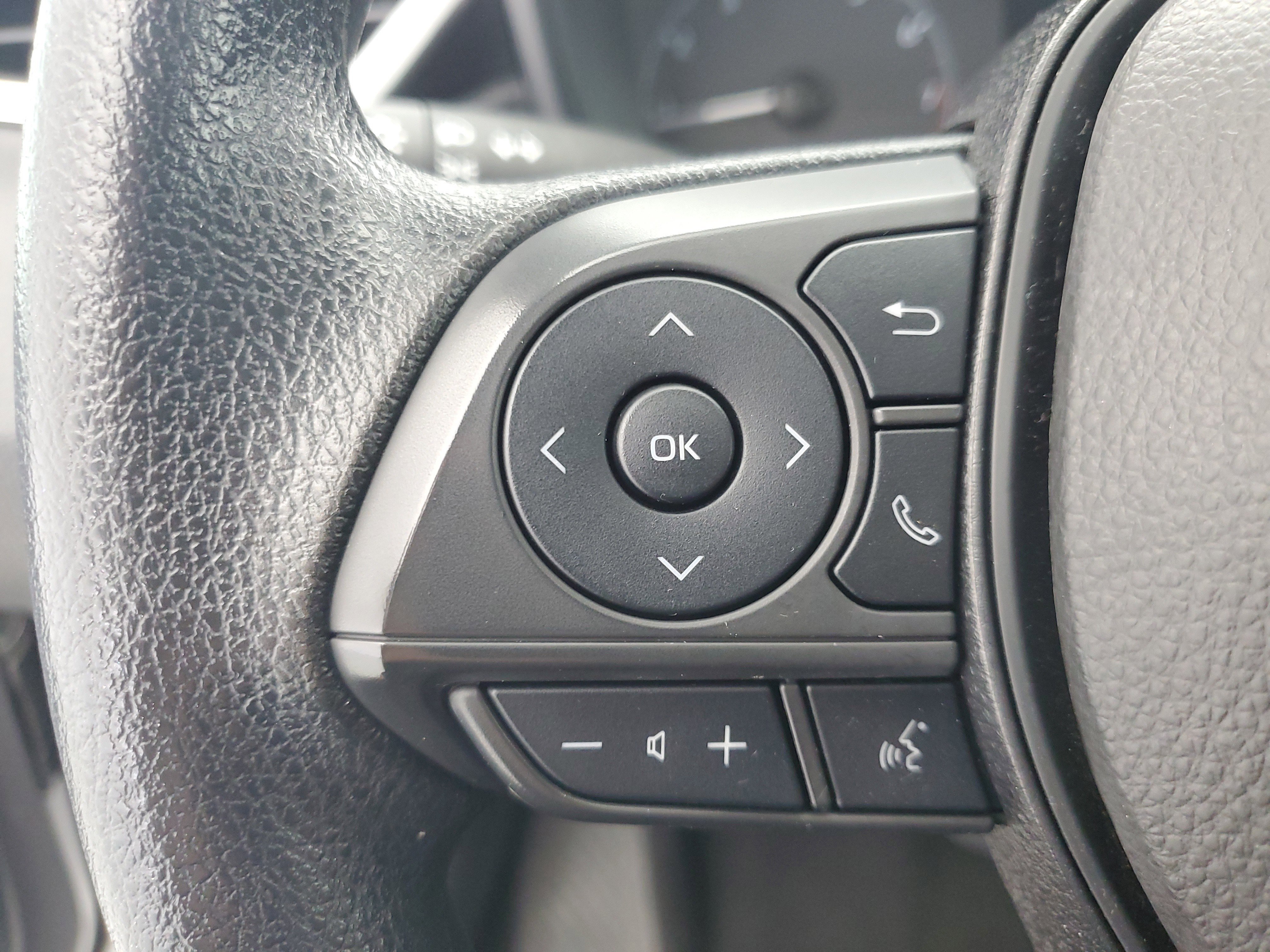 Used 2024 Classic Silver Metallic Toyota LE image 23