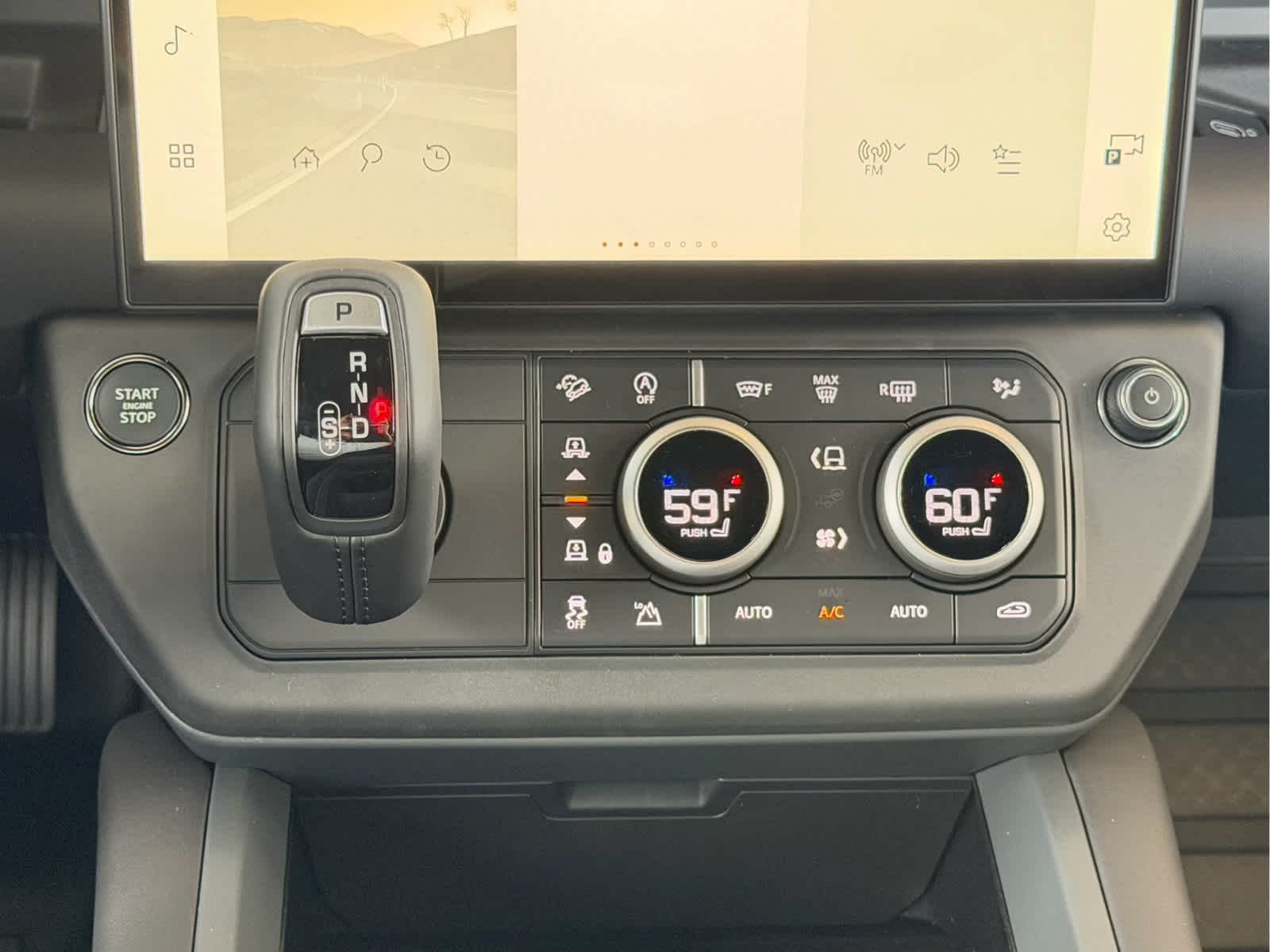 New 2026 Borasco Grey Land Rover X-Dynamic SE image 19