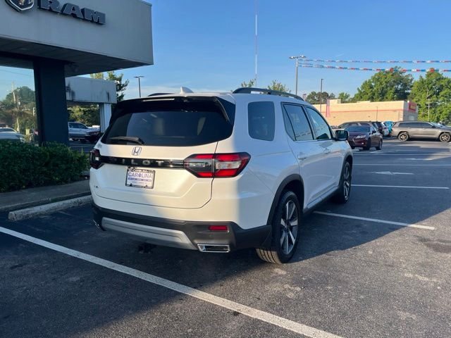 Used 2025  Honda  image 3
