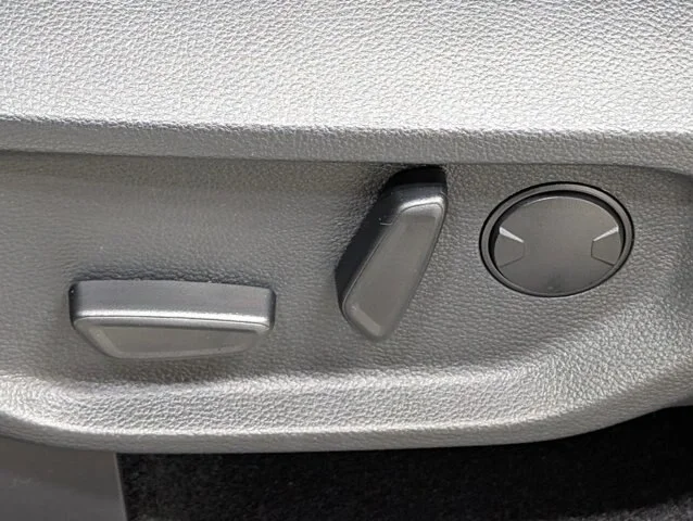 New 2026 Avalanche Ford XLT image 39
