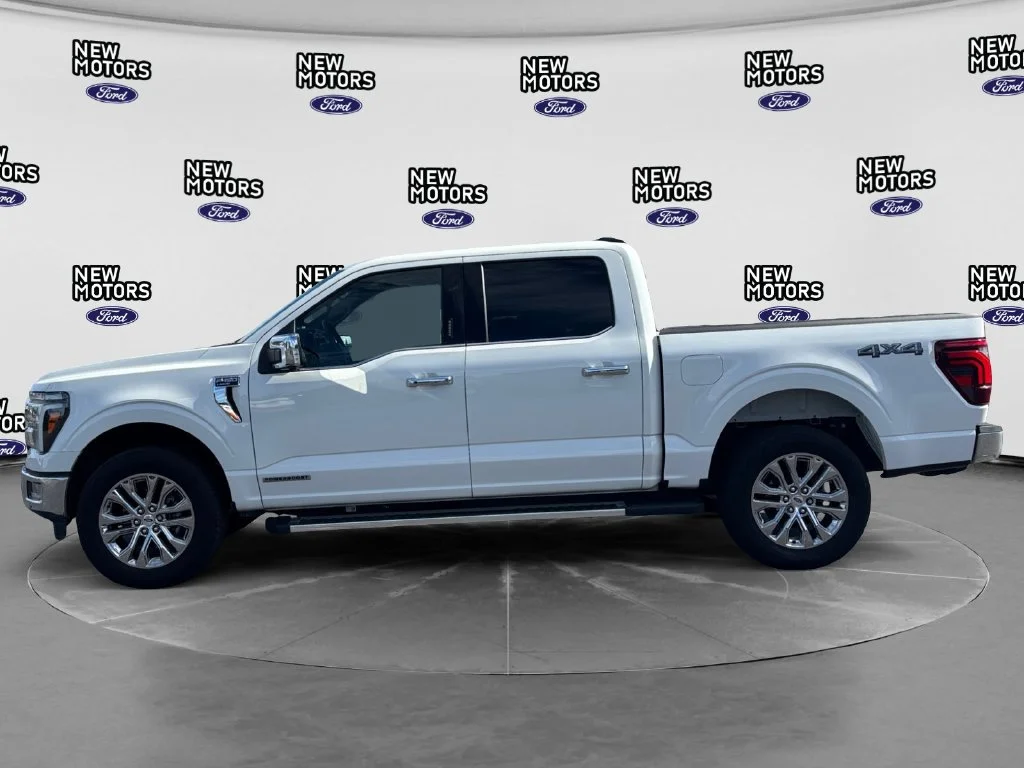 Used 2024 White Metallic Ford Lariat image 2