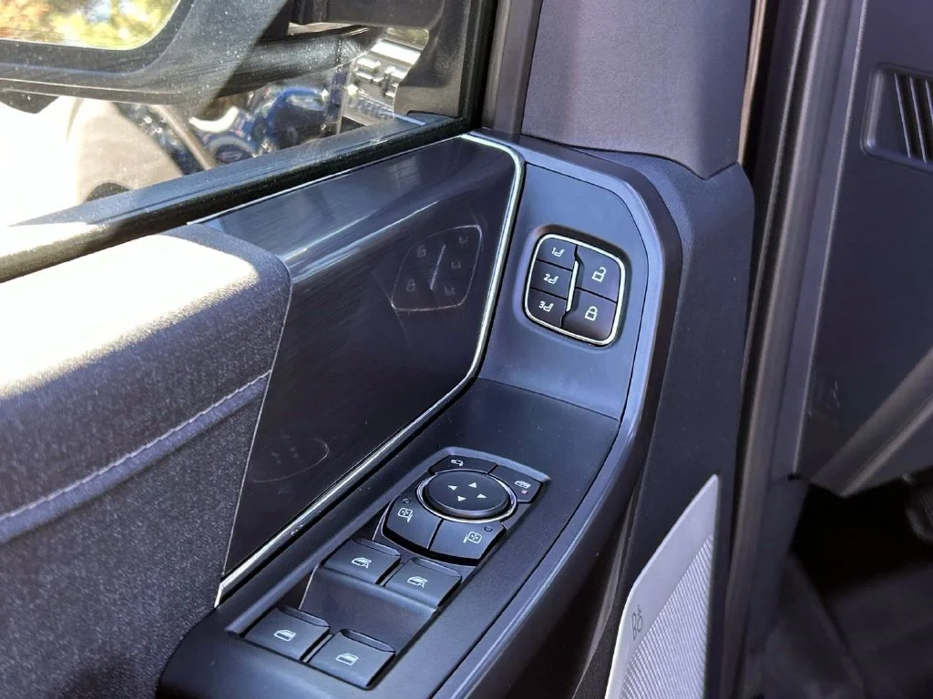 Used 2026 Agate Black Metallic Ford Lariat image 14