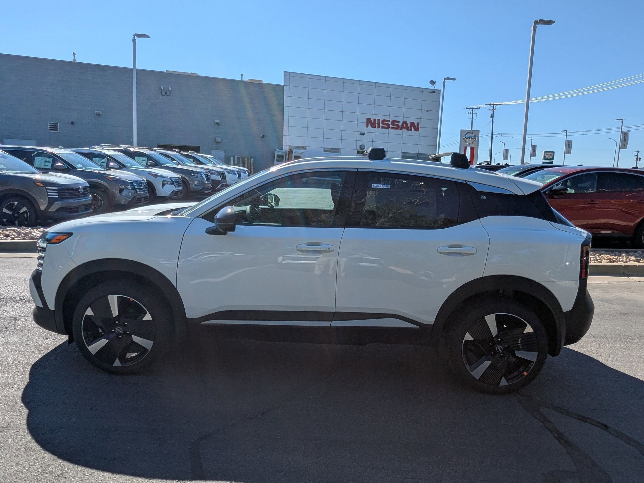 New 2026 Aspen White Tricoat Nissan SR image 7