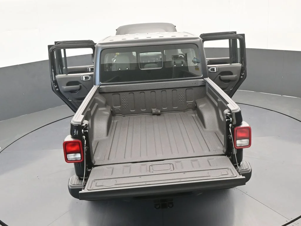 New 2026 Black Clear-Coat Exterior Paint Jeep Sport image 62
