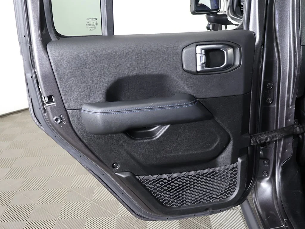 2022 Jeep Wrangler Unlimited Rubicon 4xe - Photo 22