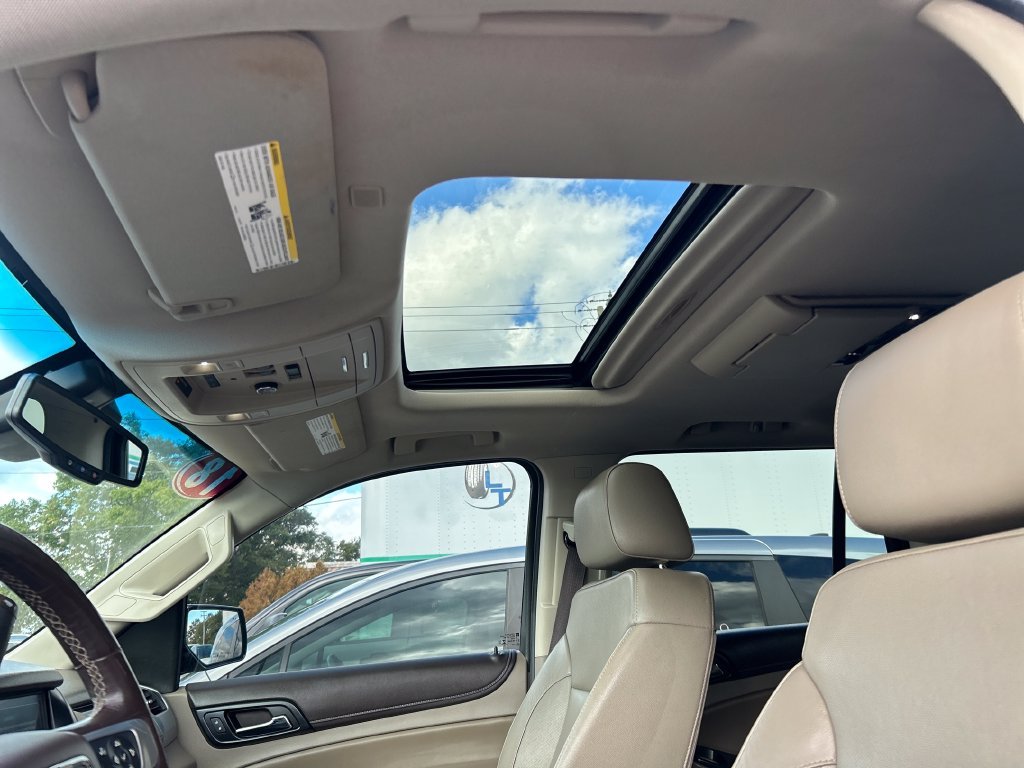 Used 2018 Red GMC SLT image 13