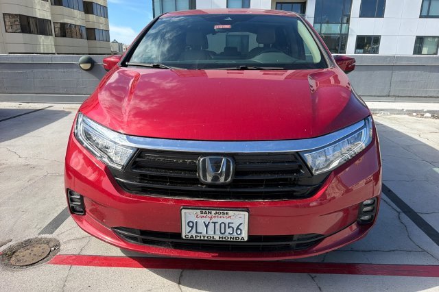 Used 2024  Honda EX image 3