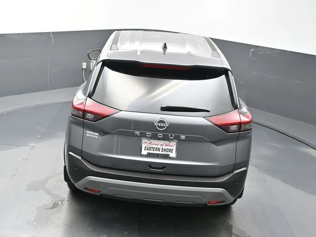 Used 2022 Gray Nissan S image 41