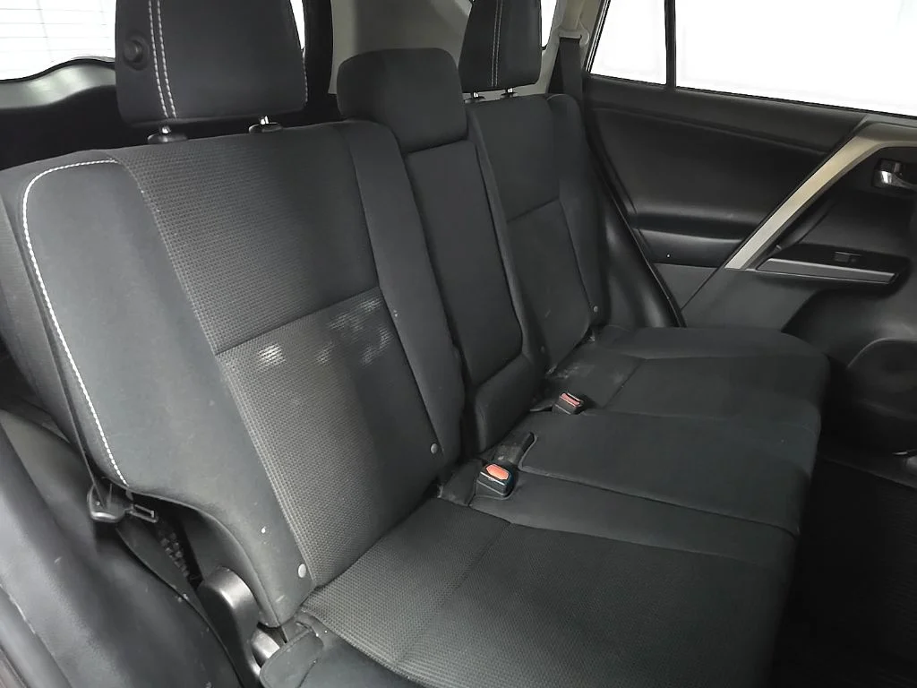 Used 2018 Black Toyota XLE image 17