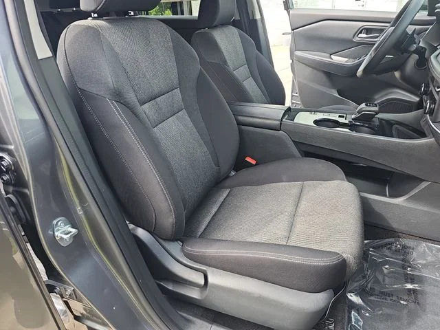 Used 2024 Gray Nissan SV image 10