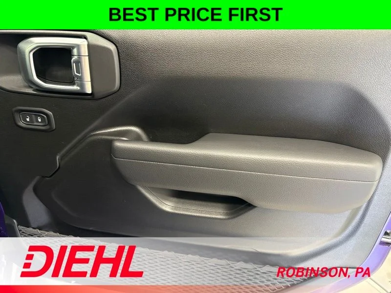 New 2026 Reign Exterior Paint Jeep Sport image 13
