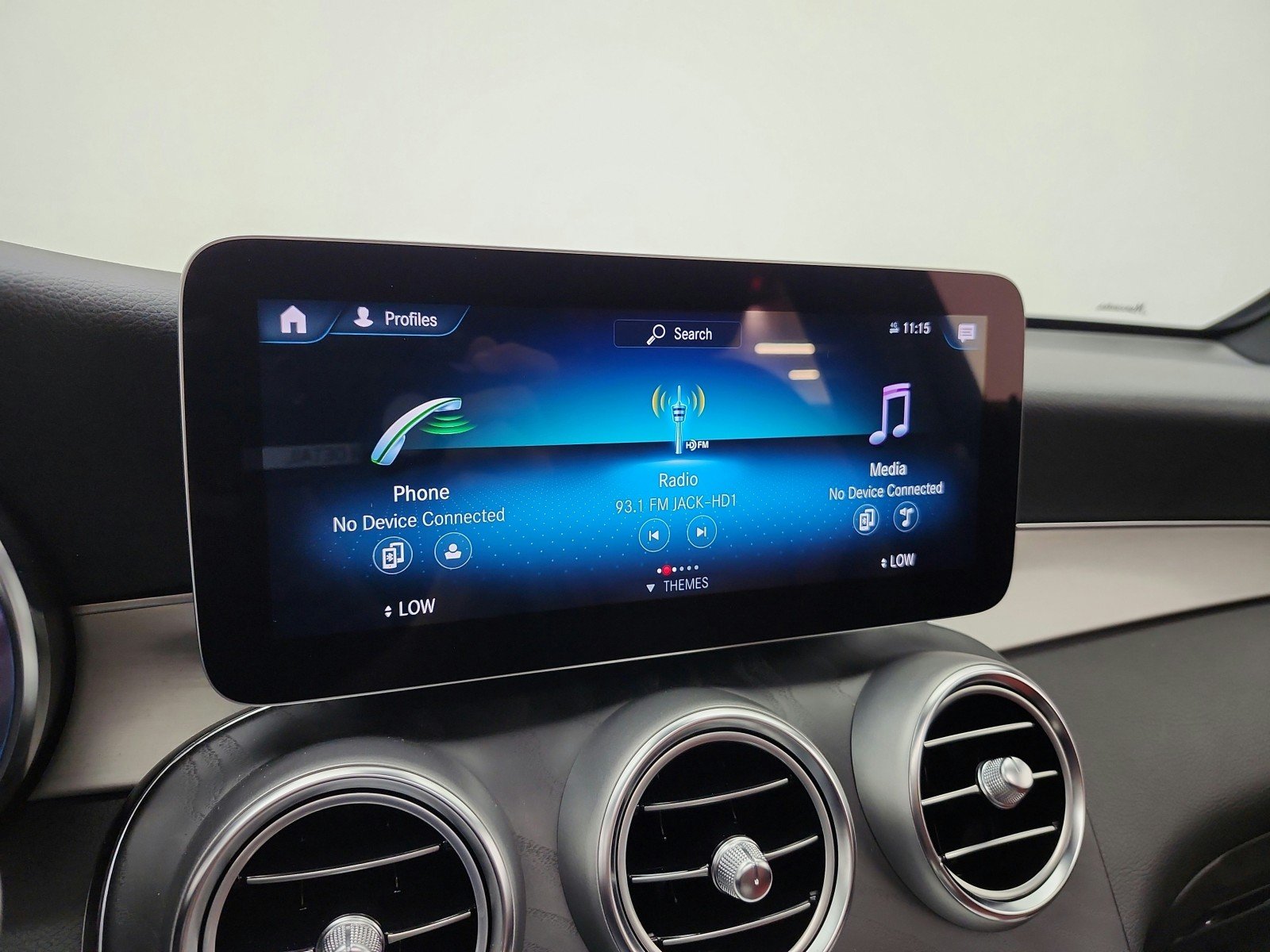 Used 2022 Polar White Mercedes-Benz GLC 300 SUV image 10