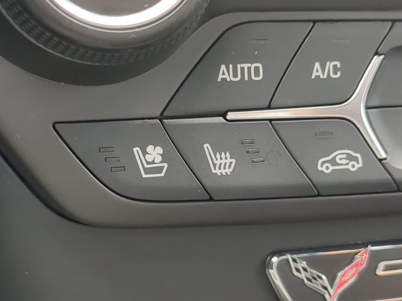 Used 2017 WATKINS GLEN GRAY METALLIC Chevrolet 2LT image 19