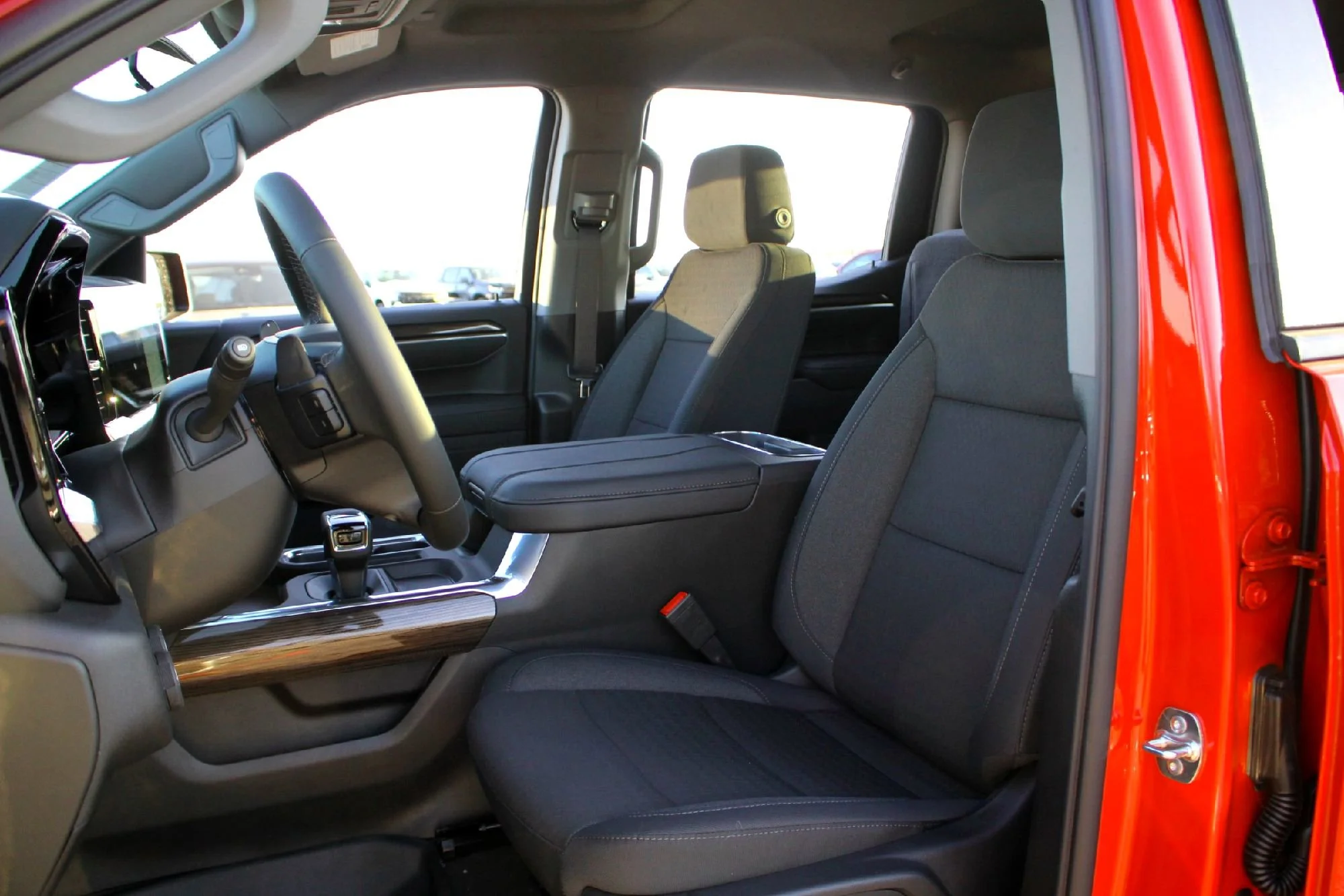2026 Chevrolet Silverado 1500 LT - Photo 8