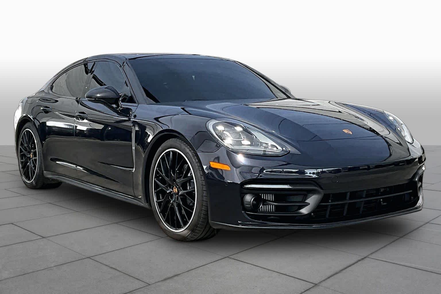 Used 2023 Black Porsche  image 3