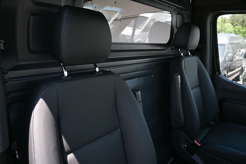New 2026 Jet Black Mercedes-Benz Cargo 144 WB image 18