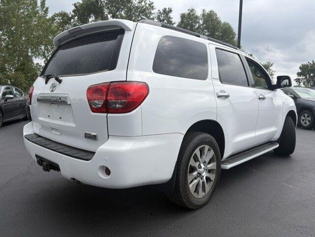Used 2015 Super White Toyota Limited image 15