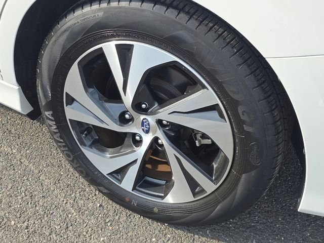 Used 2023 Crystal White Pearl Subaru Premium image 6