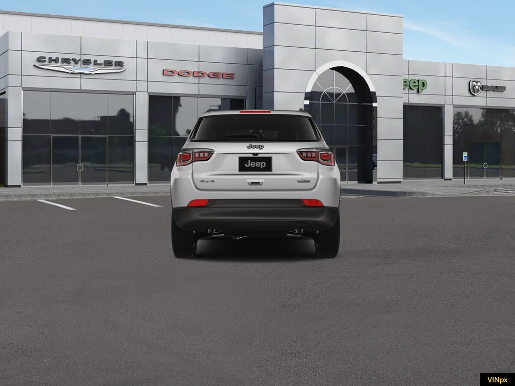 New 2026 Silver Zynith Metallic Clear-Coat Exterior Paint Jeep Latitude image 5