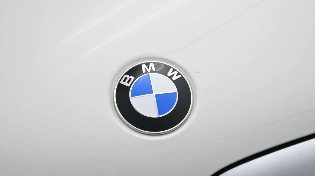 Certified Used 2024 White BMW sDrive40i image 20