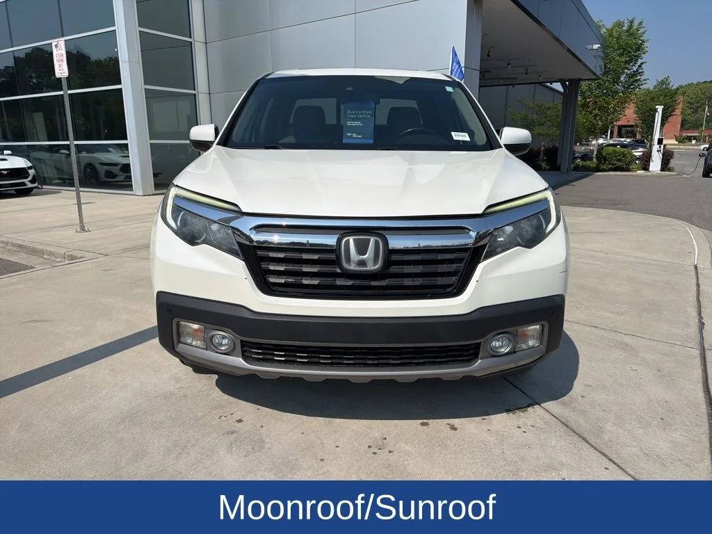 Certified Used 2019 White Diamond Pearl Honda RTL-E image 3