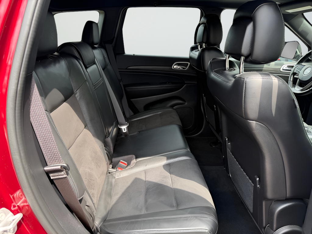 Used 2022 Red Jeep Laredo X image 24