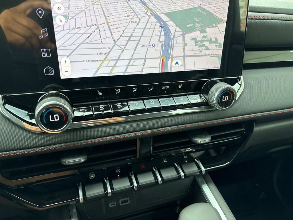 2026 Chevrolet Colorado Z71 - Photo 25