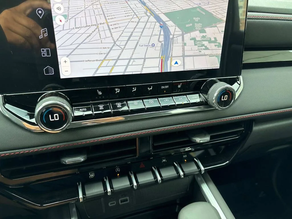 2026 Chevrolet Colorado Z71 - Photo 25