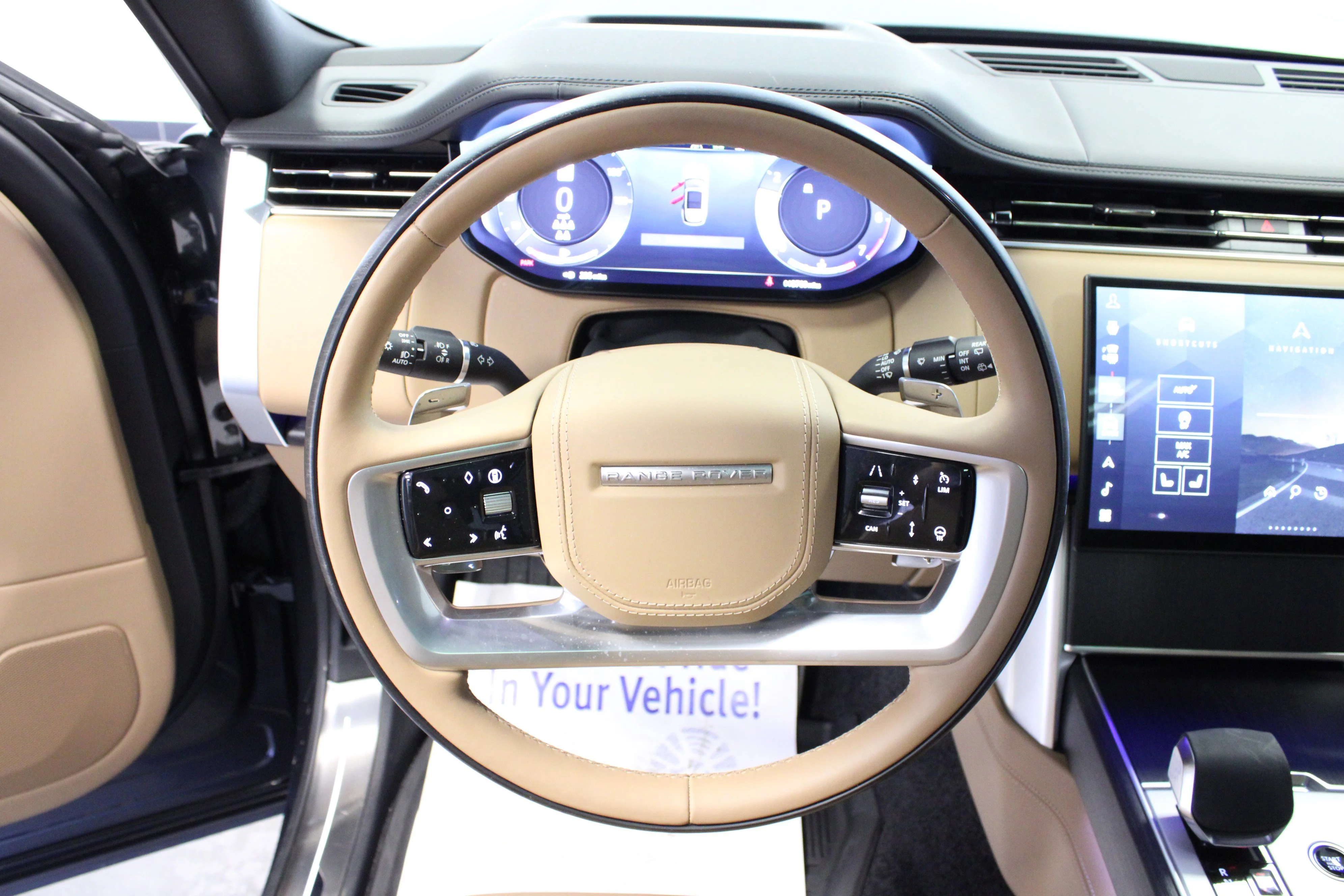 Used 2025 Carpathian Grey Premium Metallic Land Rover SE image 17