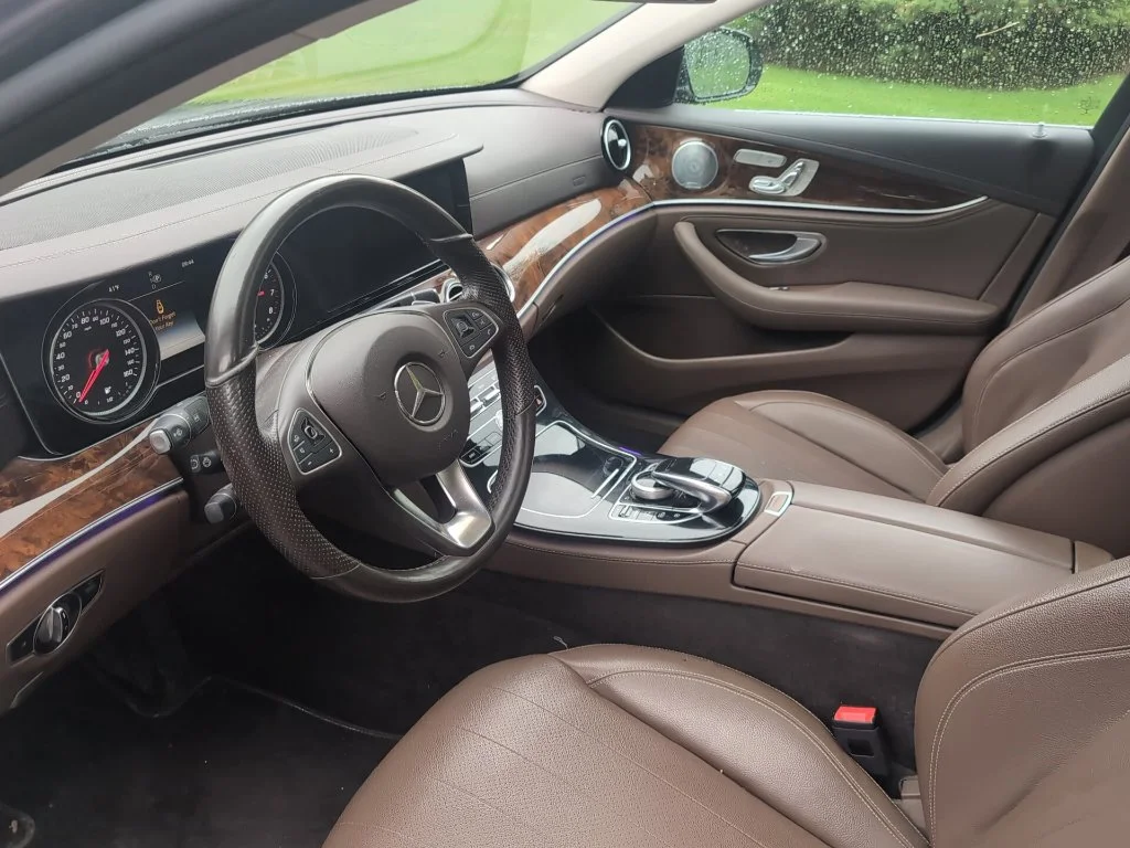 Used 2017 Brown Mercedes-Benz E 300 image 17