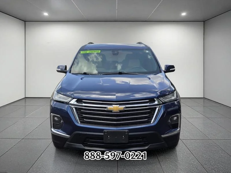 Used 2023 Blue Metallic CHEVROLET LT LEATHER image 8