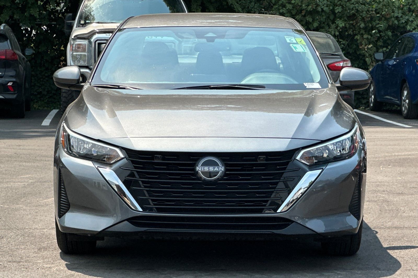 2025 Nissan Sentra SV - Photo 9
