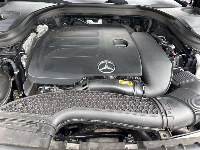 Used 2020 Black Mercedes-Benz GLC 300 image 13