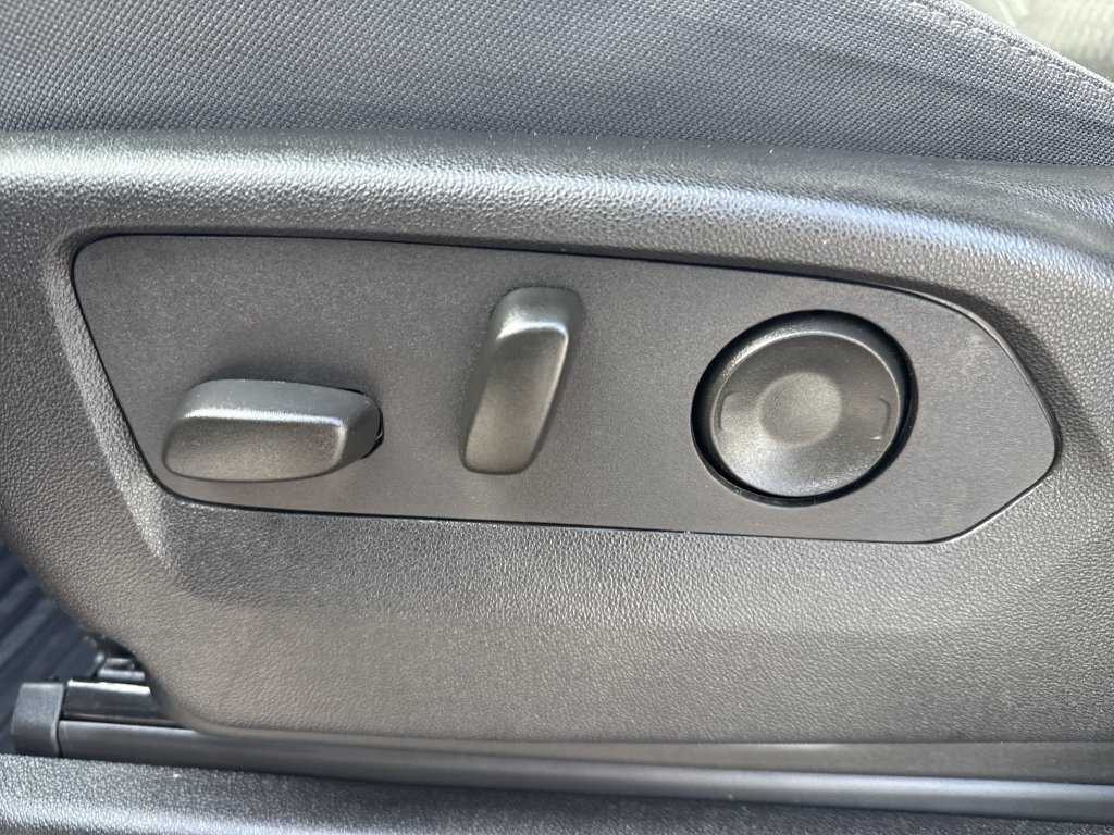 2025 Chevrolet Tahoe LS - Photo 12