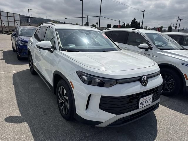 2026 Volkswagen Tiguan 2.0T S's photo