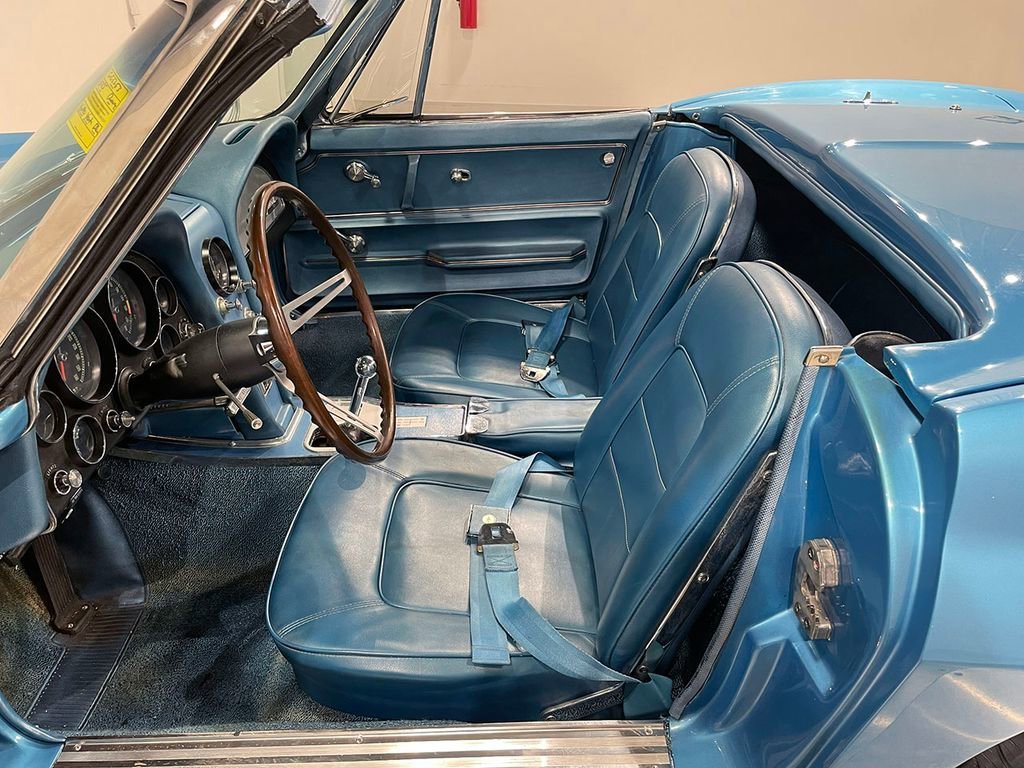 Used 1965 Blue CHEV NA image 59