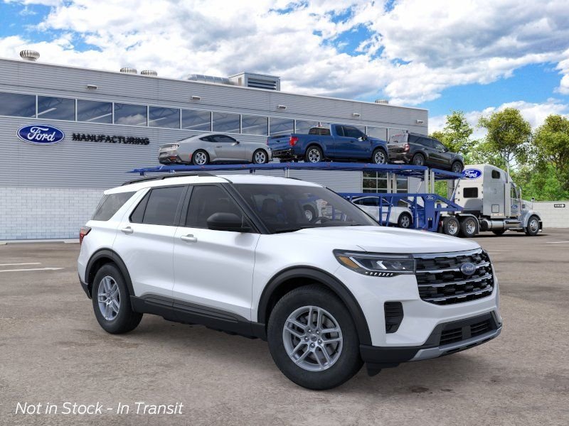 New 2026 Star White Metallic Tri-Coat Ford Active image 7