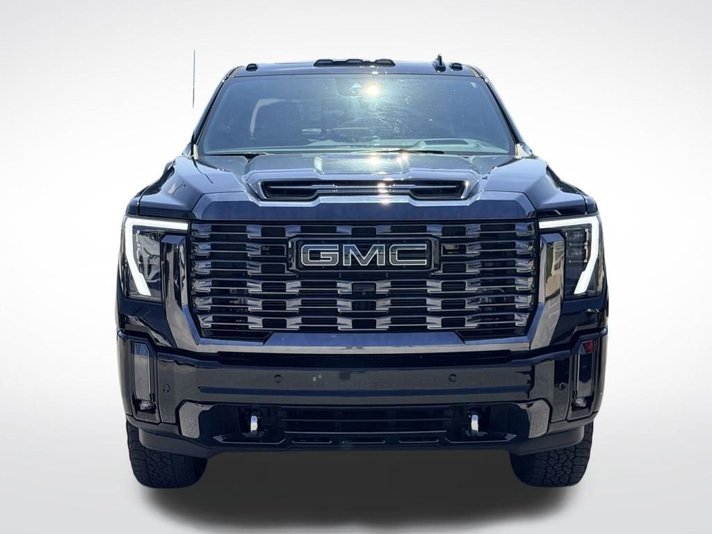 Used 2024 Black GMC Denali Ultimate image 9