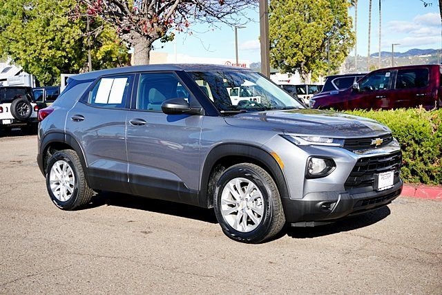 Used 2022 Gray Chevrolet LS image 5