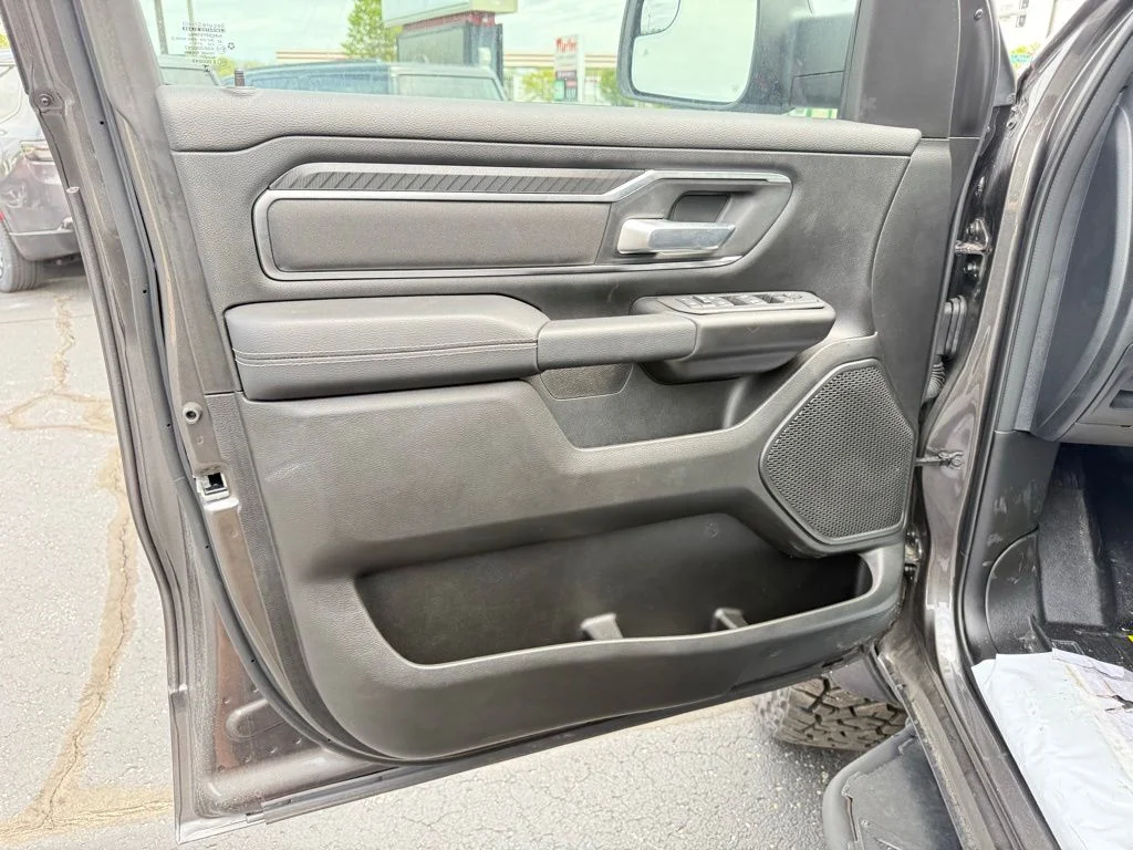 2025 RAM 1500 Big Horn/Lone Star - Photo 16