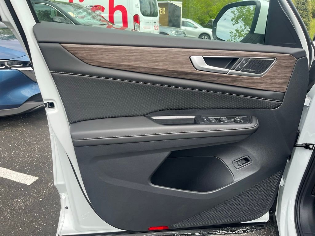 New 2026 White/off-white Volkswagen 2.0T SEL Premium R-Line image 9